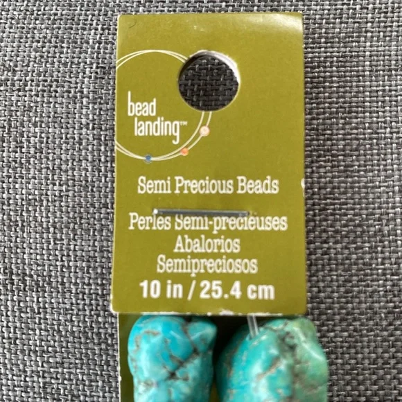 Turquoise Howlite - Picture 2 of 3